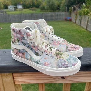 Vans Hi Top Shoes Womens Mens 8 Womens 9.5 Floral Tapestry Skateboard Sneakers